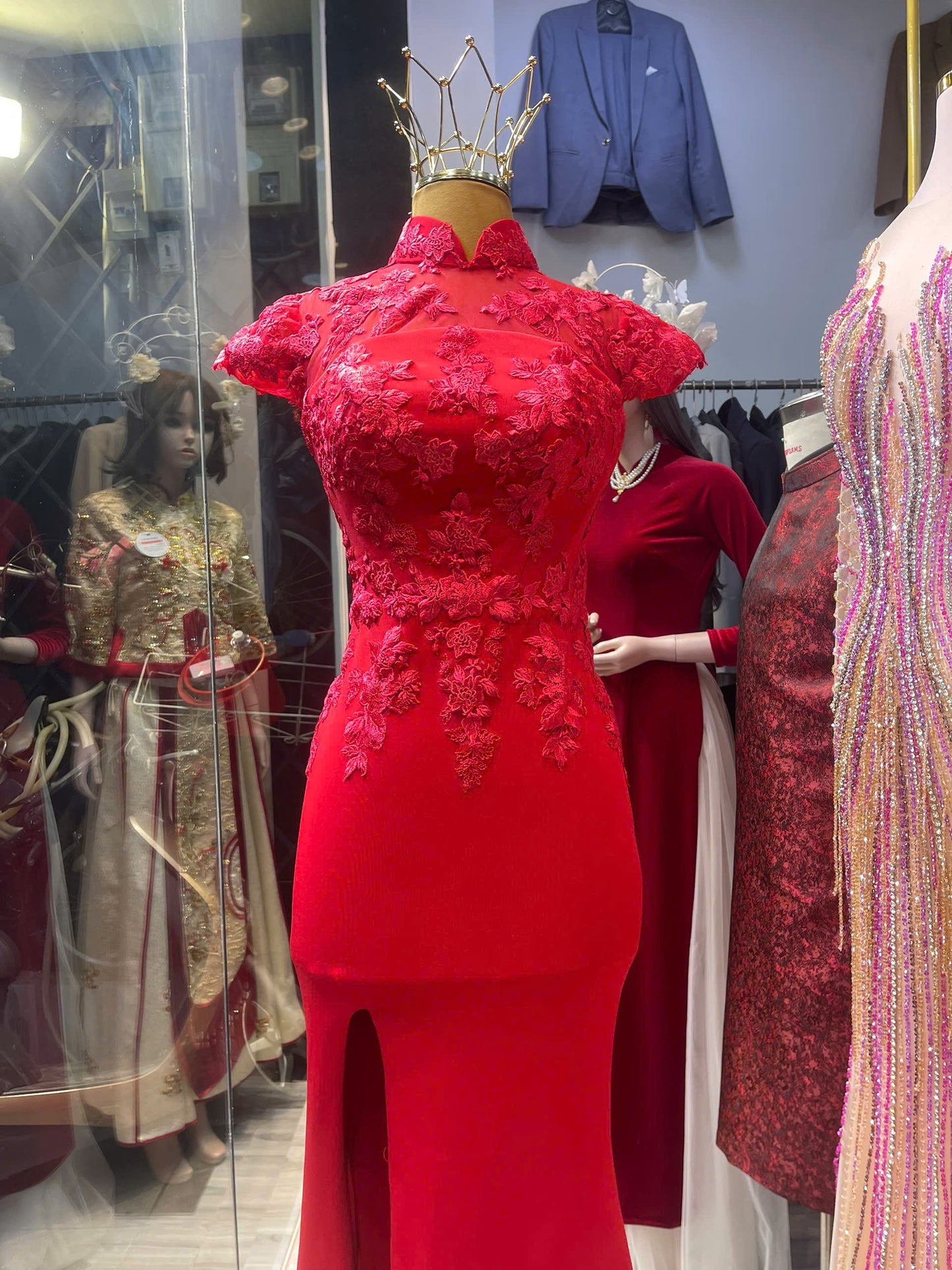 Wedding cheongsam