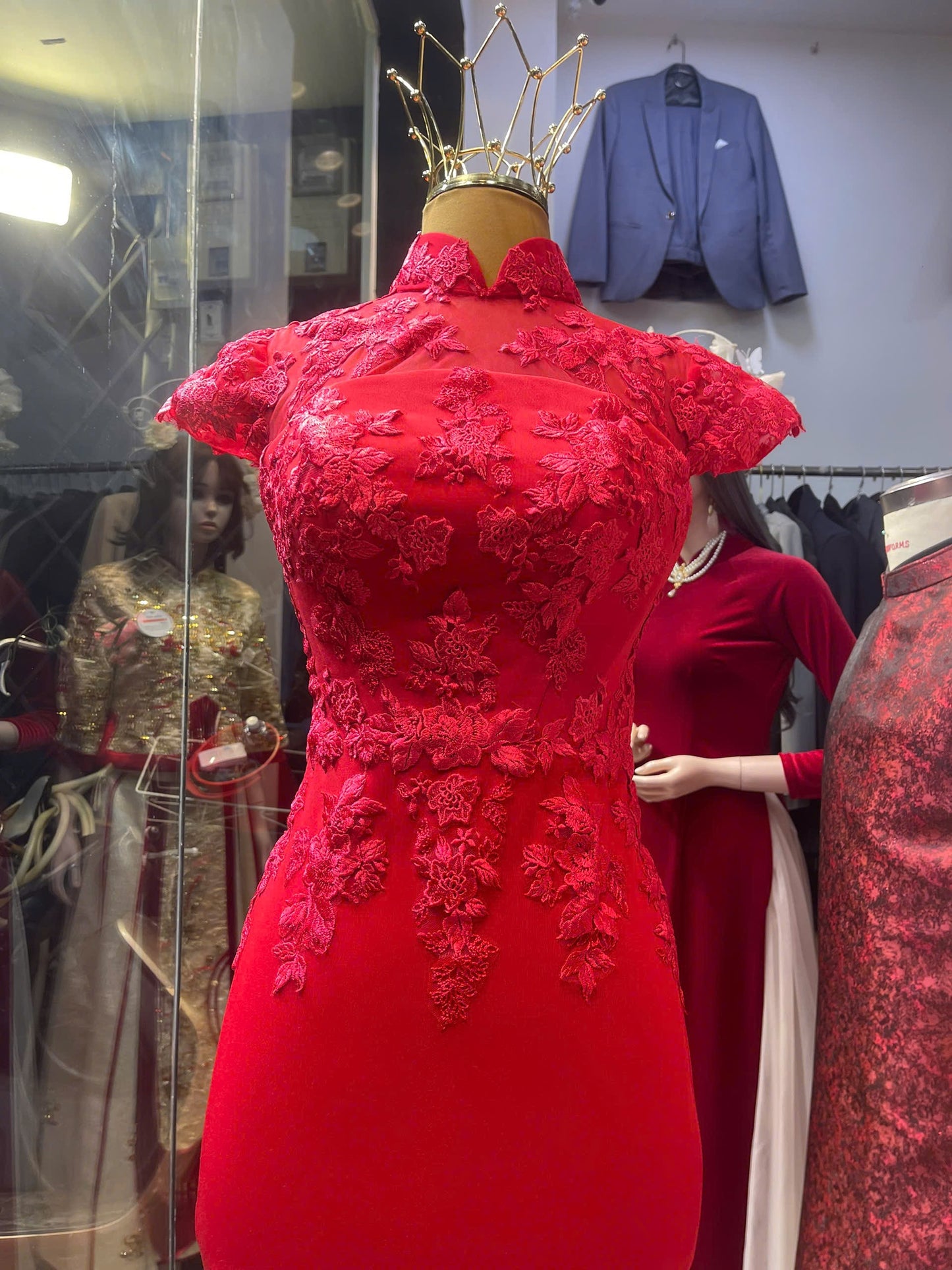 Wedding cheongsam