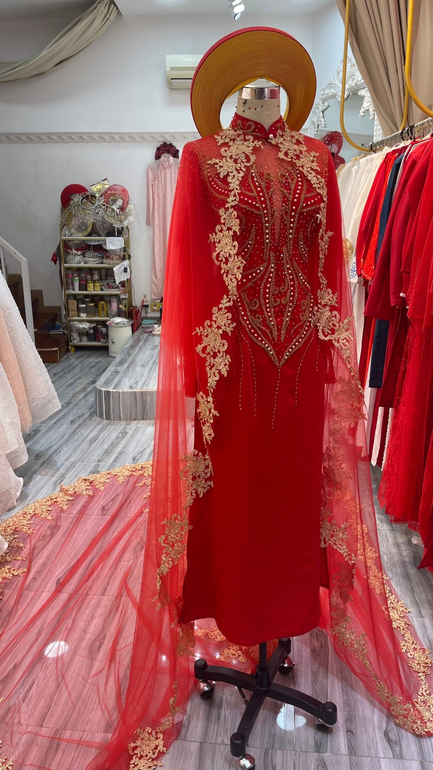 Ao dai bridal cape