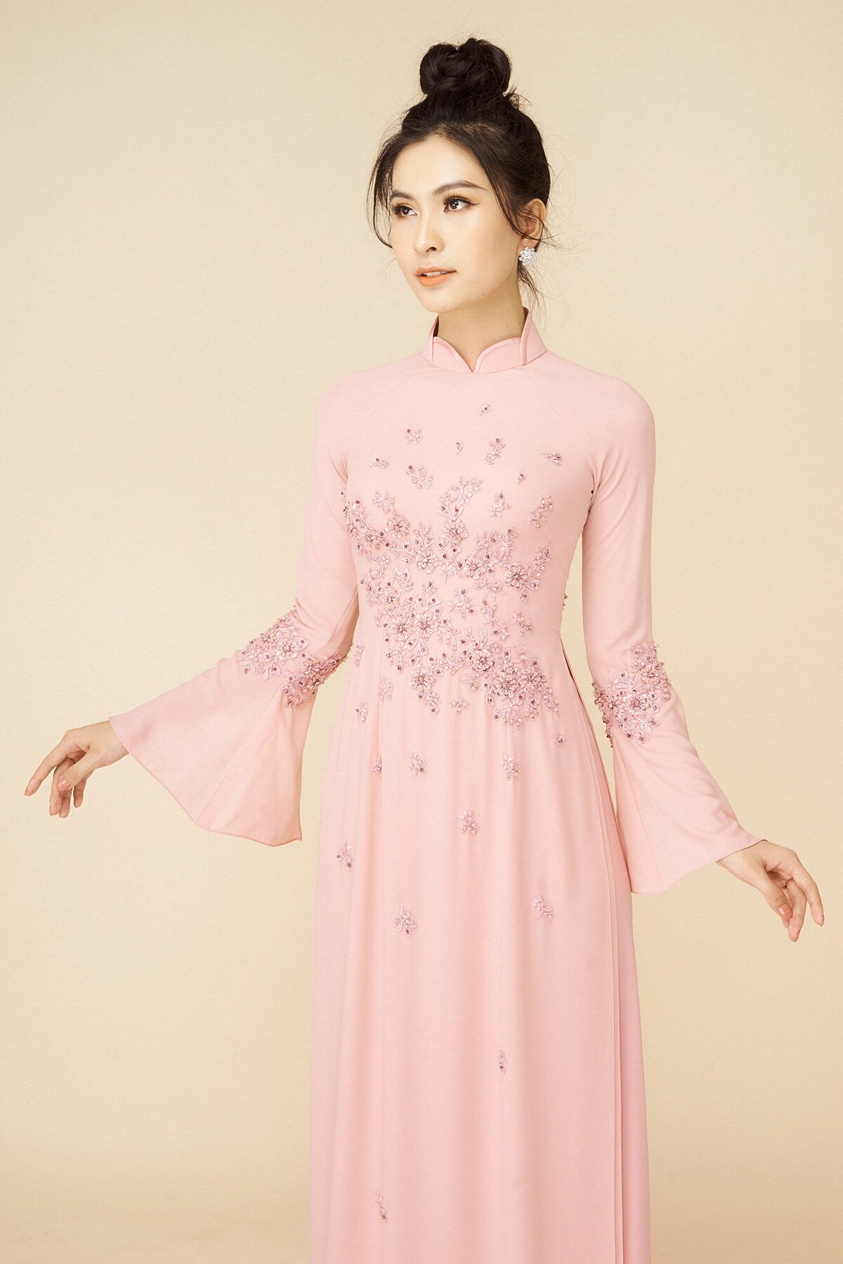 Female ao dai #12