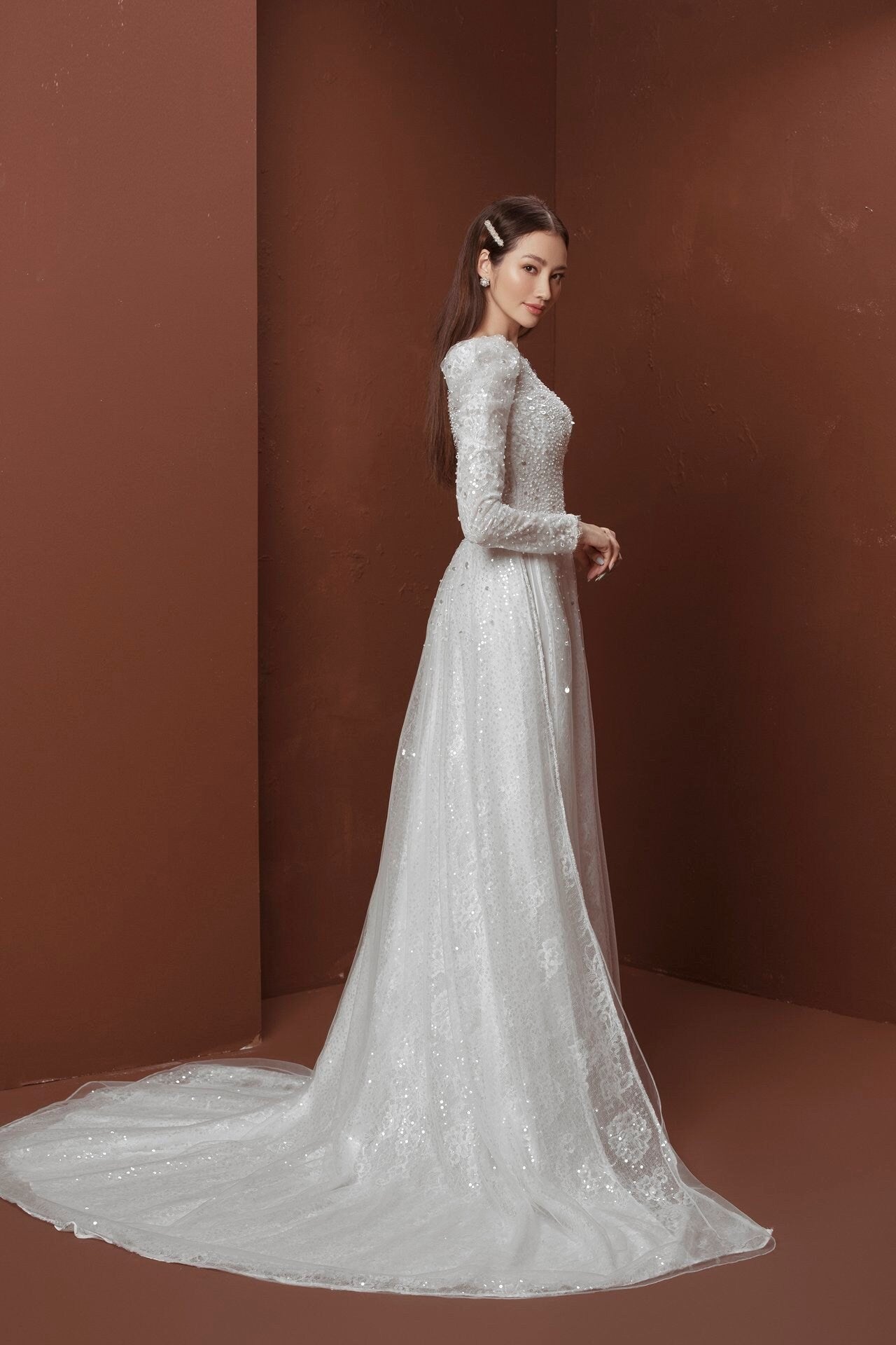 Female ao dai #11