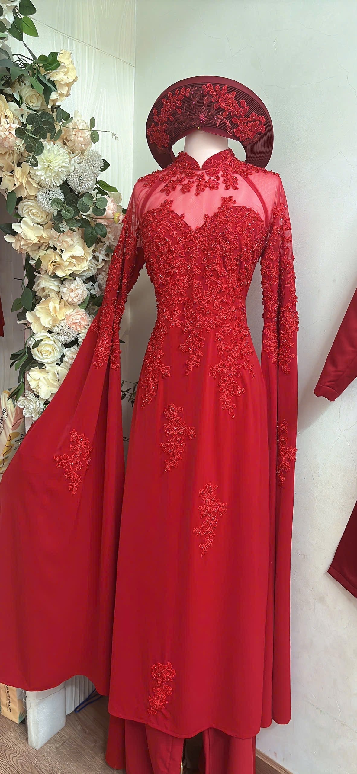 Women’s Áo Dài #17