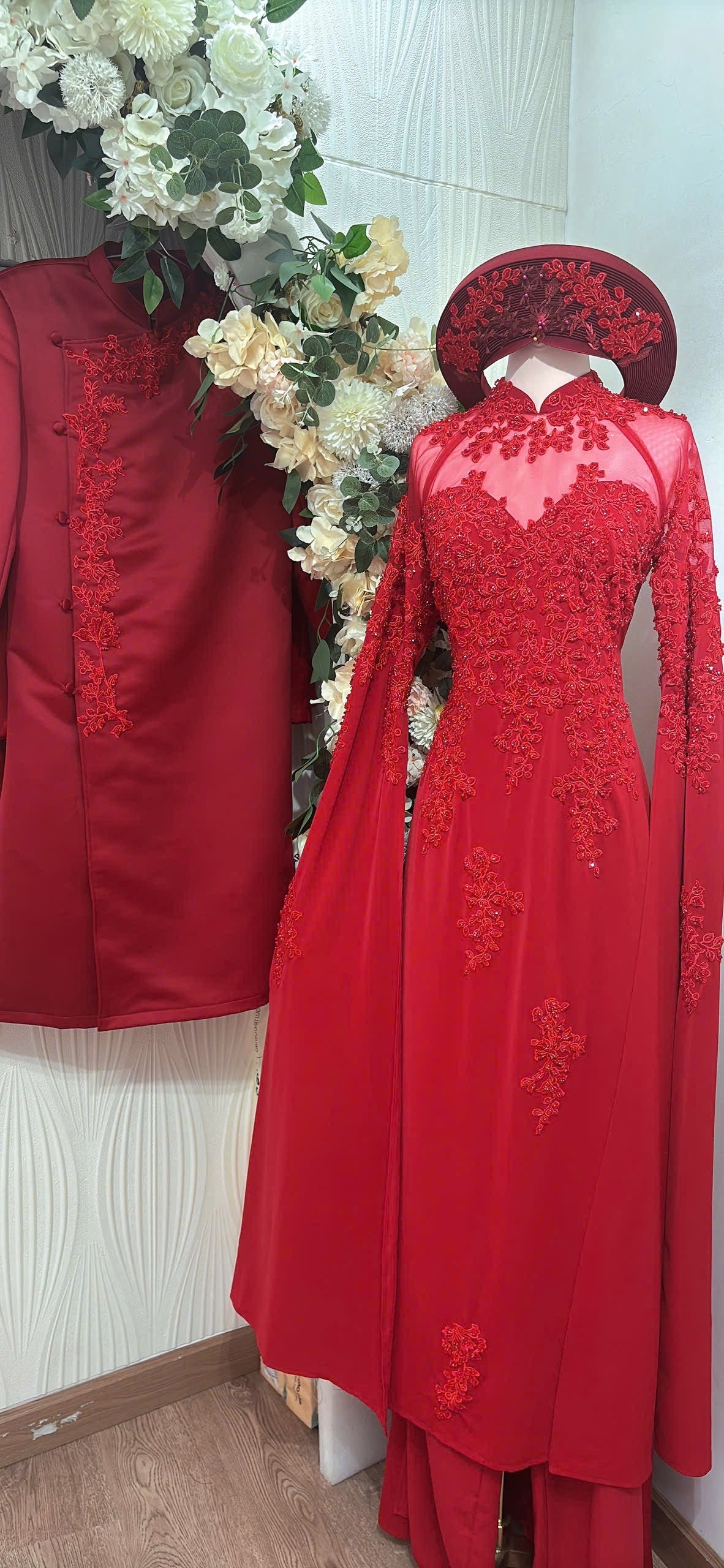 Women’s Áo Dài #17