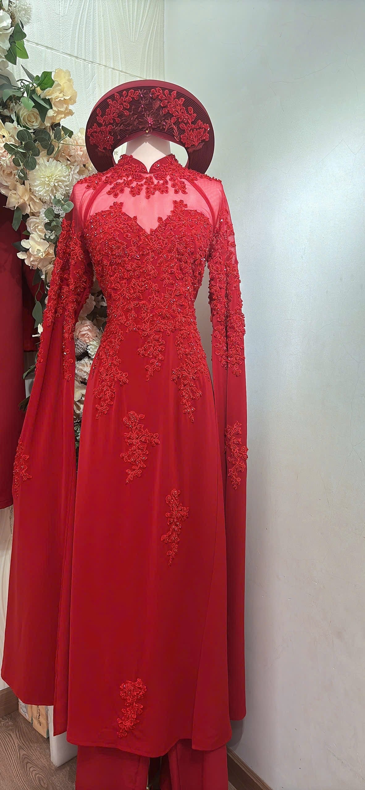 Women’s Áo Dài #17