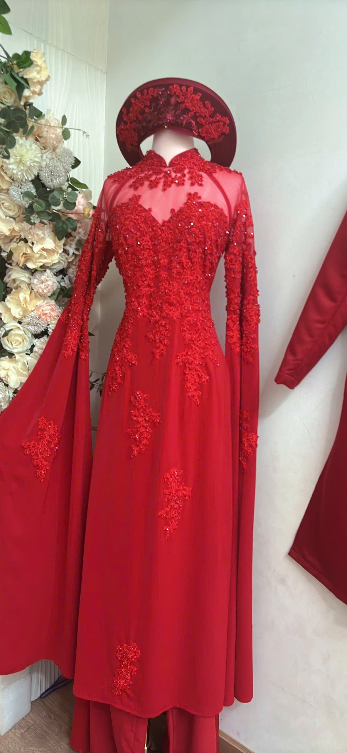 Women’s Áo Dài #17
